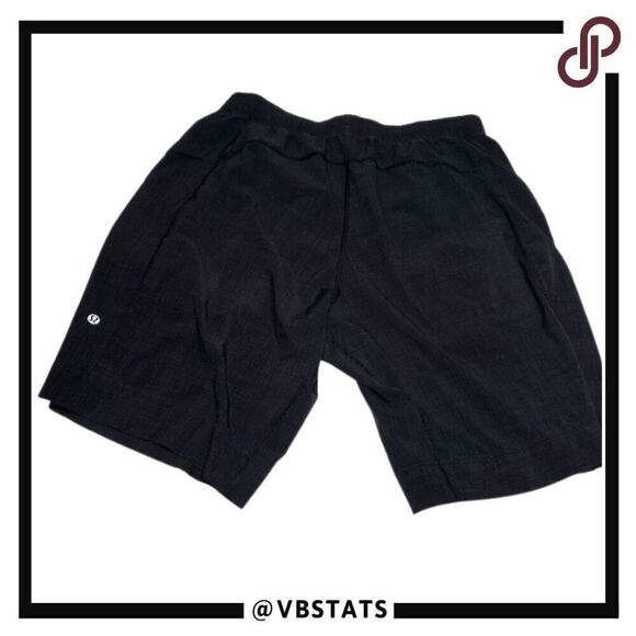 Lululemon Black with Charcoal Plaid Athleisure Shorts in Size XL with 10" IS‎ - Picture 1 of 5